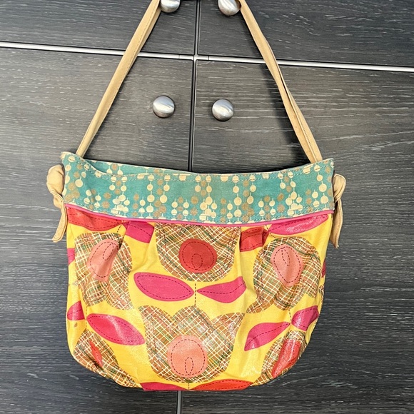 Fossil Handbags - Vintage Fossil floral tote